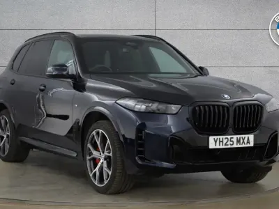 Używany BMW X5 M Sport 294 KM (216 kW) 2025 Czarny SUV
