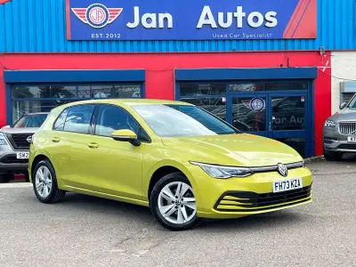 Used VW Golf VIII Life 2024 Yellow Hatchback