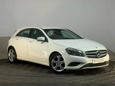 Used Mercedes A180 Sport Edition 109 HP (80 kW) 2015 White Hatchback