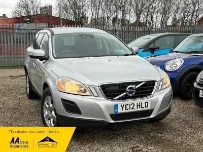 Usado Volvo XC60 SE 215 CV (158 kW) 2012 Plateado SUV
