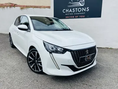 Used Peugeot 208 Allure 75 HP (55 kW) 2020 White Hatchback