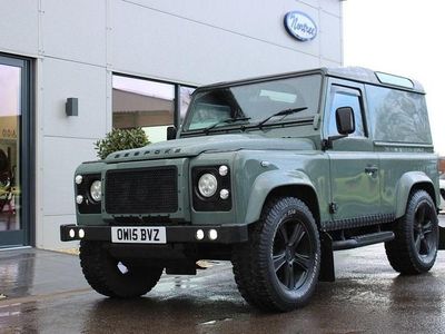 Used Land Rover Defender 122 HP (89 kW) 2015 Green Hatchback