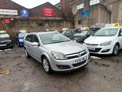 used Vauxhall Astra 1.8i 16V Design 5dr Auto