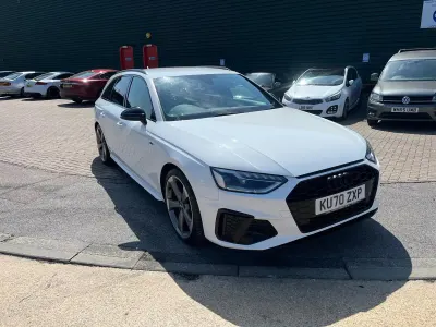 Used Audi A4 Black Edition 163 HP (119 kW) 2020 White Estate