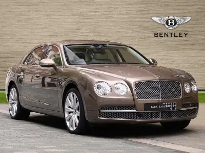 Used Bentley Flying Spur Mulliner 616 HP (453 kW) 2017 Brown Sedan