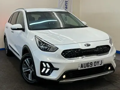 Begagnad Kia Niro 141 HK (103 kW) 2019 Vit SUV
