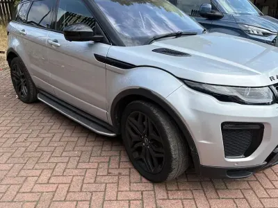 Used Land Rover Range Rover evoque HSE Dynamic 180 HP (132 kW) 2015 Hatchback