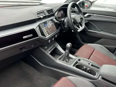 Used Audi Q3 Black Edition 150 HP (110 kW) 2023 Red SUV
