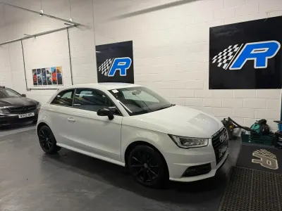 Usado Audi A1 S-Line 2017 Blanco Utilitario