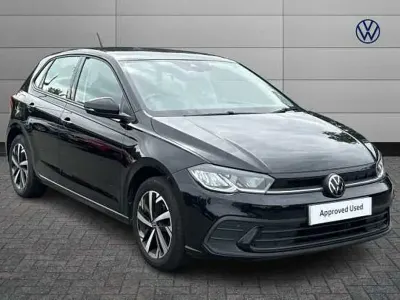 Used VW Polo Life 95 HP (69 kW) 2024 Black Hatchback
