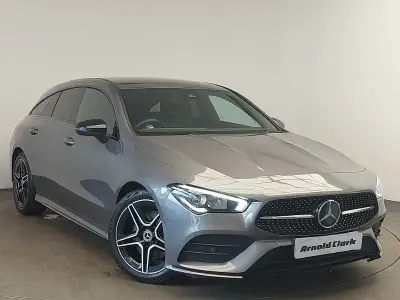 Begagnad Mercedes CLA200 Executive 163 HK (119 kW) 2022 Grå Kombi