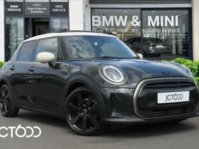 Used Mini Cooper Comfort 134 HP (98 kW) 2023 Green Hatchback