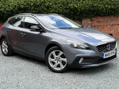 Used Volvo V40 CC