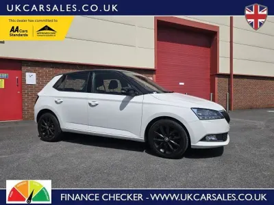 Used Skoda Fabia Colour Edition 95 HP (69 kW) 2019 White Hatchback