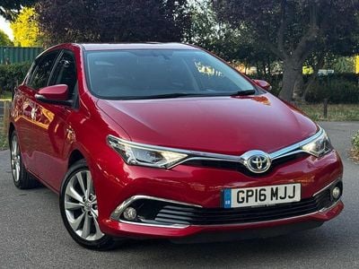 Toyota Auris Hybrid