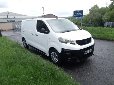 Używany Peugeot Expert Premium 2021 Biały Van