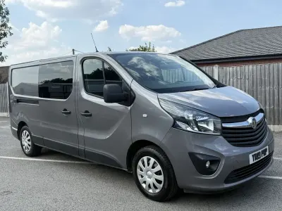 Used Vauxhall Vivaro Sportive 125 HP (91 kW) 2019 Grey MPV