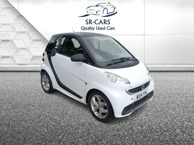 Begagnad Smart ForTwo Coupé Pulse 71 HK (52 kW) 2014 Vit Sportkupé