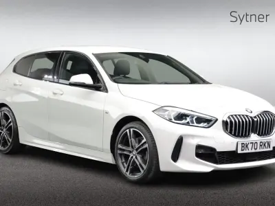 Usado BMW 118 M Sport 140 CV (102 kW) 2020 Blanco Utilitario