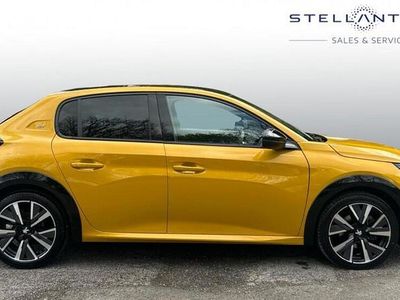 Używany Peugeot 208 GT 129 KM (94 kW) 2023 Żółty Hatchback