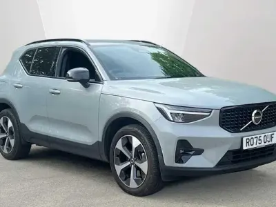 Used Volvo XC40 Plus 197 HP (144 kW) 2027 Grey SUV