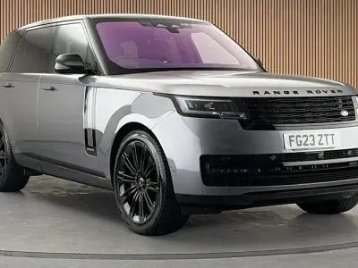 Used Land Rover Range Rover Autobiography 530 HP (389 kW) 2023 Eiger grey SUV