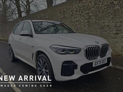 Used BMW X5 M Sport 389 HP (286 kW) 2021 White SUV