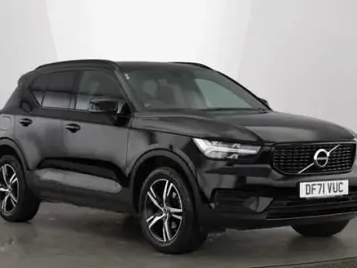 Used Volvo XC40 R-Design 161 HP (118 kW) 2022 SUV