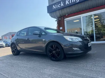 Used Vauxhall Astra drive 2012 Asteroid grey Hatchback