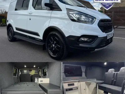Usado Ford Transit Custom 2022 Branco Monovolume