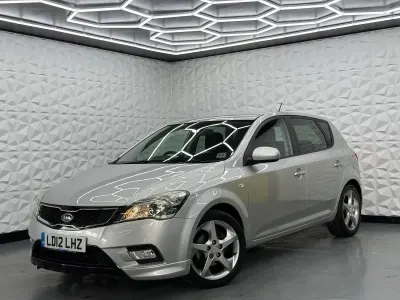 Used Kia Ceed 2012 Silver Hatchback