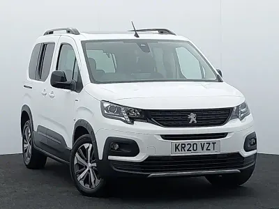 Used Peugeot Rifter GT-line 129 HP (94 kW) 2020 White MPV