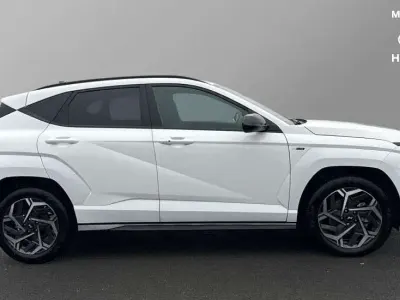 Gebraucht Hyundai Kona N Line 120 PS (88 kW) 2025 Weiß SUV