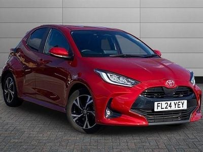 Used Toyota Yaris Hybrid Design 116 HP (85 kW) 2024 Red Hatchback