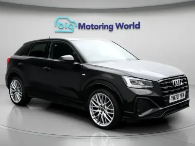Begagnad Audi Q2 Black Edition 148 HK (108 kW) 2021 Svart SUV