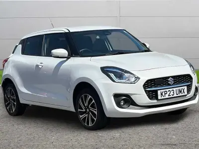 Used Suzuki Swift SZ5 83 HP (61 kW) 2023 Pure white Hatchback