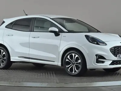 Używany Ford Puma ST-Line 125 KM (91 kW) 2023 Biały SUV