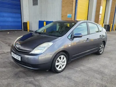 Used Toyota Prius T3 76 HP (55 kW) 2007 Grey Hatchback