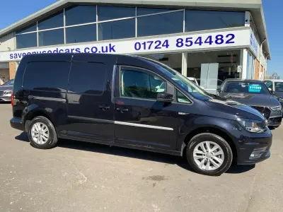 Used VW Caddy Maxi Highline 102 HP (75 kW) 2019 Black MPV