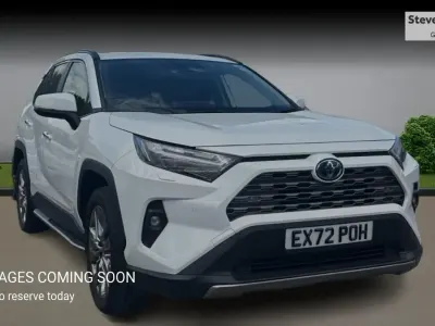 Used Toyota RAV4 222 HP (163 kW) 2022 White SUV