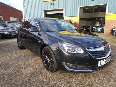 Black Used 2015 Vauxhall Insignia Elite Hatchback | £5,693 (Fair price)