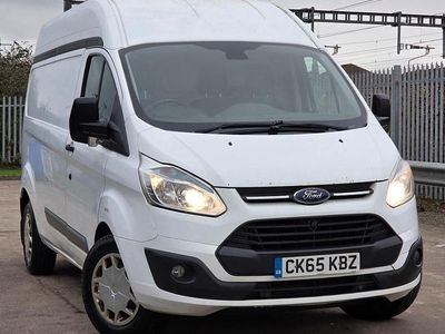 White Used 2015 Ford Transit Custom Trend MPV | £6,995 (Good price)