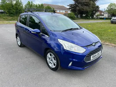Used Ford B-MAX Zetec 125 HP (91 kW) 2023 Blue MPV