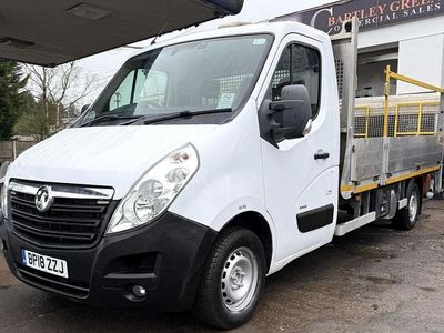 Used Vauxhall Movano 2018 White MPV