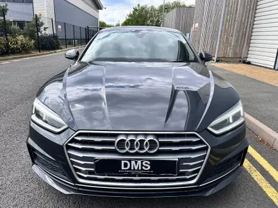 Usado Audi A5 Sportback S-Line 190 CV (139 kW) 2017 Gris Utilitario