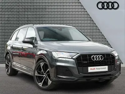 Used Audi Q7 S-Line 228 HP (167 kW) 2023 Grey SUV
