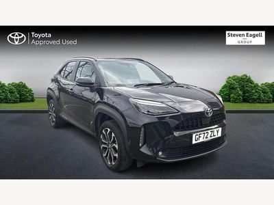 Used Toyota Yaris Hybrid Design 116 HP (85 kW) 2022 Black Hatchback