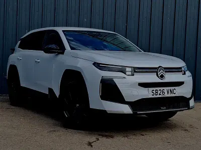 New Citroën C5 145 HP (106 kW) 2026 Special metallic  okenite white Hatchback