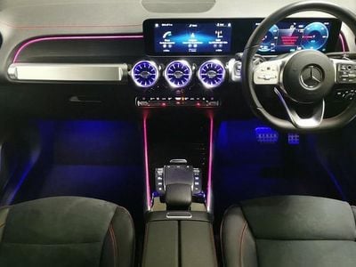 Mercedes EQB350
