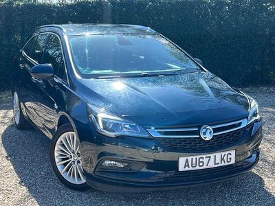 Used Vauxhall Astra Elite 2017 Green Estate